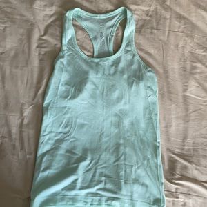 Women’s Mint/Light Blue Lululemon Tank Top. Size 6. Like New